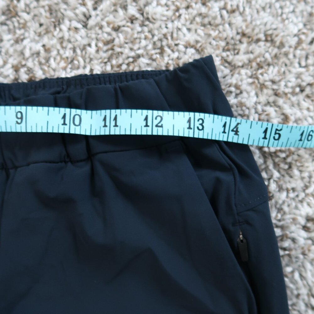 Vuori Women's Pants Miles Ankle Pant Medium Regular Navy Blue EEUC - Picture 8 of 9